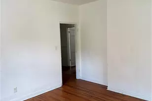 2213 Cypress St, Greensboro, NC 27405 - Photo 5