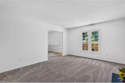 3932 New Garden, Greensboro, NC 27410 - Photo 19