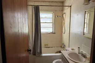 546 Sink Lake Rd, High Point, NC 27265 - Photo 7