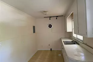 546 Sink Lake Rd, High Point, NC 27265 - Photo 9