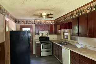 546 Sink Lake Rd, High Point, NC 27265 - Photo 3