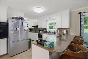 1019 Ingram Dr, Asheboro, NC 27203 - Photo 11