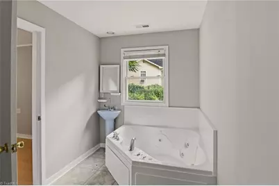 112 Gloria Avenue, Winston-Salem, NC 27127 - Photo 21