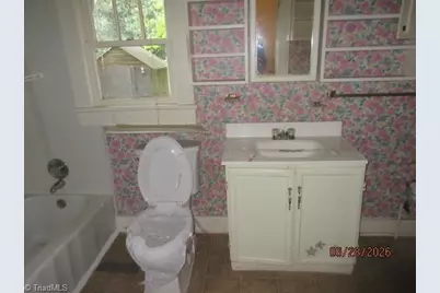 2718 Darden Road, Greensboro, NC 27407 - Photo 11