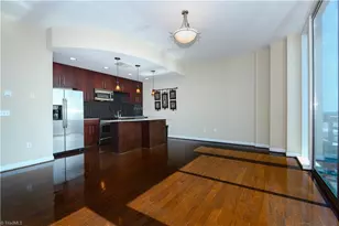 201 N Elm St, Greensboro, NC 27401 - Photo 21