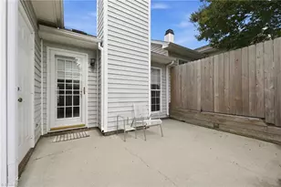 3640 Rising River Ln, Greensboro, NC 27409 - Photo 19