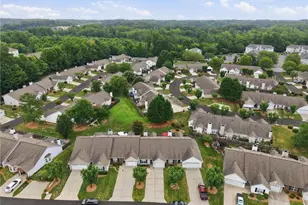 3640 Rising River Ln, Greensboro, NC 27409 - Photo 23