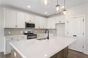 787 Brooklet Ct, Winston-Salem, NC 27127 - Photo 9