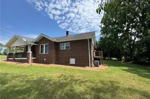 507 Sparta Rd, North Wilkesboro, NC 28659 - Photo 23