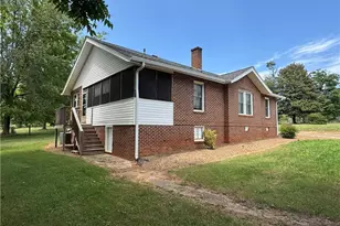 507 Sparta Rd, North Wilkesboro, NC 28659 - Photo 11