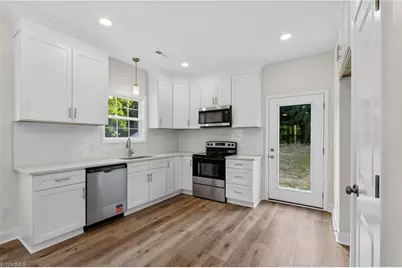 4606 Erin Street, Winston-Salem, NC 27105 - Photo 13