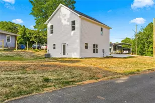 4606 Erin St, Winston-Salem, NC 27105 - Photo 35