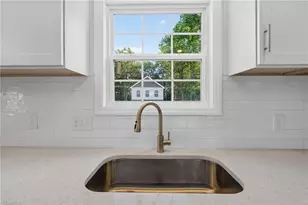 4606 Erin St, Winston-Salem, NC 27105 - Photo 15