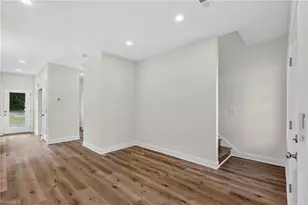 4606 Erin St, Winston-Salem, NC 27105 - Photo 9