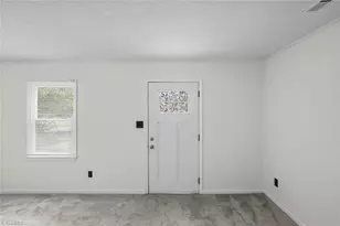 131 Lindbergh St, Winston-Salem, NC 27104 - Photo 9