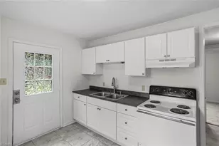 131 Lindbergh St, Winston-Salem, NC 27104 - Photo 5