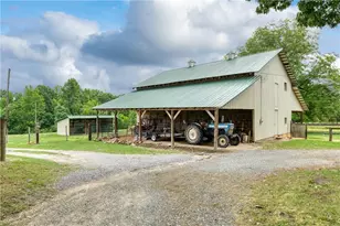7388 Old 421 Rd, Liberty, NC 27298 - Photo 23