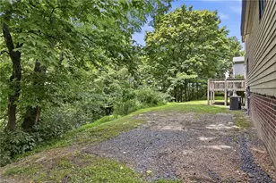 2157 Rivermeade Dr, High Point, NC 27265 - Photo 33