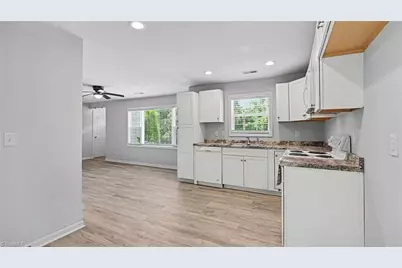 1126 Biltmore Avenue, High Point, NC 27260 - Photo 9