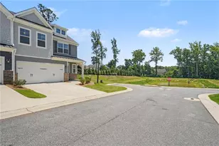 5000 Moonlight Rdg Dr, Greensboro, NC 27455 - Photo 3