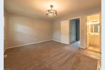 5707 Bramblegate Road #J, Greensboro, NC 27409 - Photo 17