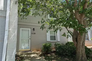 5707 Bramblegate Rd, Greensboro, NC 27409 - Photo 1