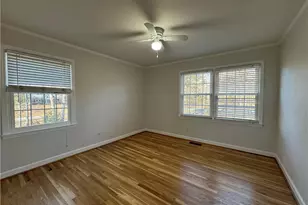 103 Thornwood Rd, Jamestown, NC 27282 - Photo 35