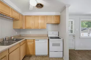 2938 Isaacs Pl, Greensboro, NC 27408 - Photo 5