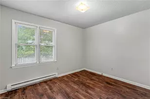 507 3rd Ave, Siler City, NC 27344 - Photo 11