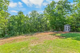 152 Hepler Hylls Ct, Thomasville, NC 27360 - Photo 35