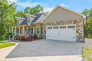 152 Hepler Hylls Ct, Thomasville, NC 27360 - Photo 3