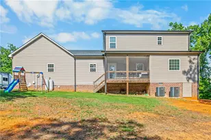 152 Hepler Hylls Ct, Thomasville, NC 27360 - Photo 33