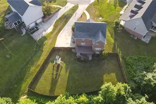 6902 Prairie Grove Dr, Clemmons, NC 27012 - Photo 3