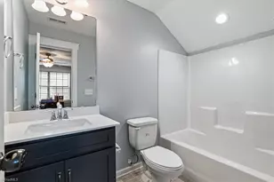 3228 Castlerock Dr, Burlington, NC 27215 - Photo 31