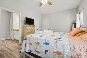 694 W Lee Ave, Yadkinville, NC 27055 - Photo 13