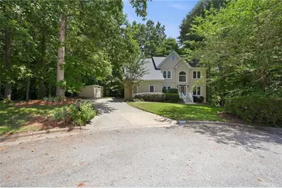 3205 Rider Court, Jamestown, NC 27282 - Photo 3