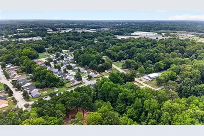 3808 Twin Oak Drive, Greensboro, NC 27407 - Photo 17
