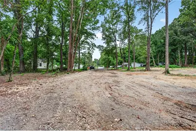 3808 Twin Oak Drive, Greensboro, NC 27407 - Photo 9
