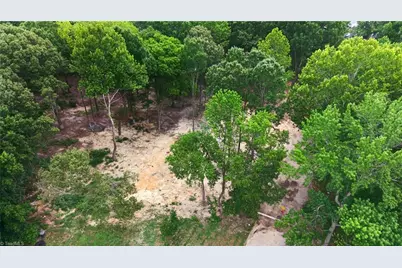 3808 Twin Oak Drive, Greensboro, NC 27407 - Photo 13