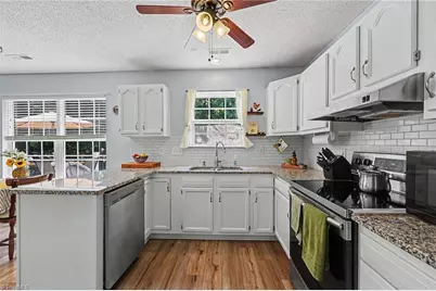590 Blythewood Court, Greensboro, NC 27455 - Photo 11