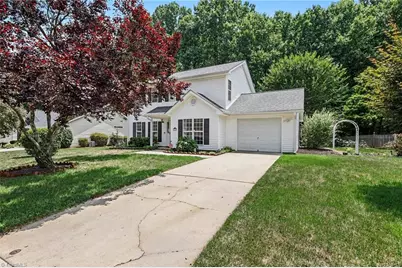 590 Blythewood Court, Greensboro, NC 27455 - Photo 5