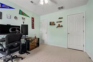 590 Blythewood Ct, Greensboro, NC 27455 - Photo 23
