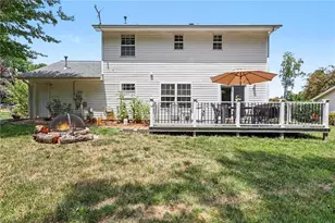 590 Blythewood Ct, Greensboro, NC 27455 - Photo 27