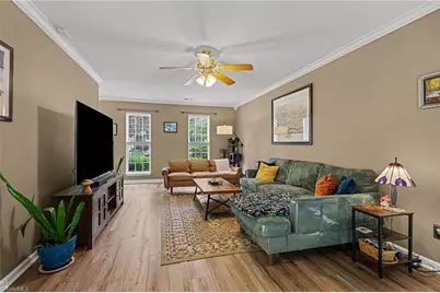 590 Blythewood Court, Greensboro, NC 27455 - Photo 7