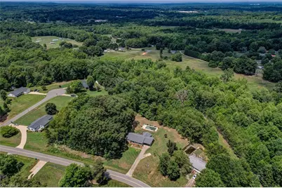 159 Laurell Drive, Eden, NC 27288 - Photo 3