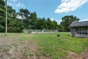 159 Laurell Dr, Eden, NC 27288 - Photo 27