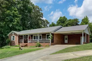 159 Laurell Dr, Eden, NC 27288 - Photo 1