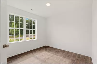 310 Middleton Drive, Lexington, NC 27295 - Photo 11