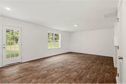 310 Middleton Drive, Lexington, NC 27295 - Photo 11