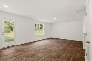 310 Middleton Dr, Lexington, NC 27295 - Photo 11